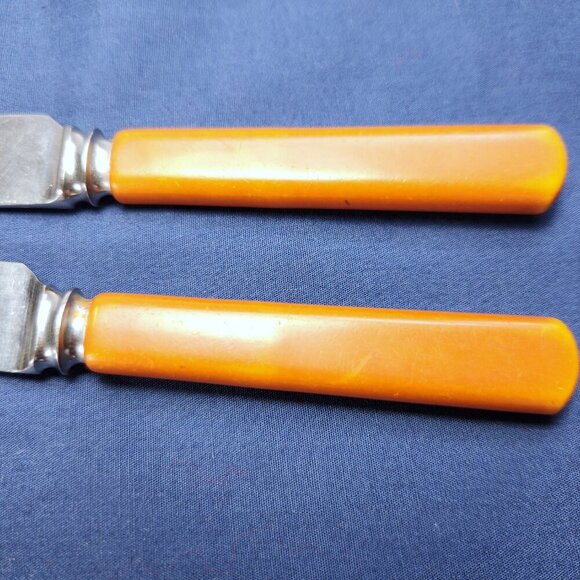 Sheffield Duracut Knives Bakelite Handle Stainless Steel Dinner Knife Lot of 2 - Picture 9 of 11